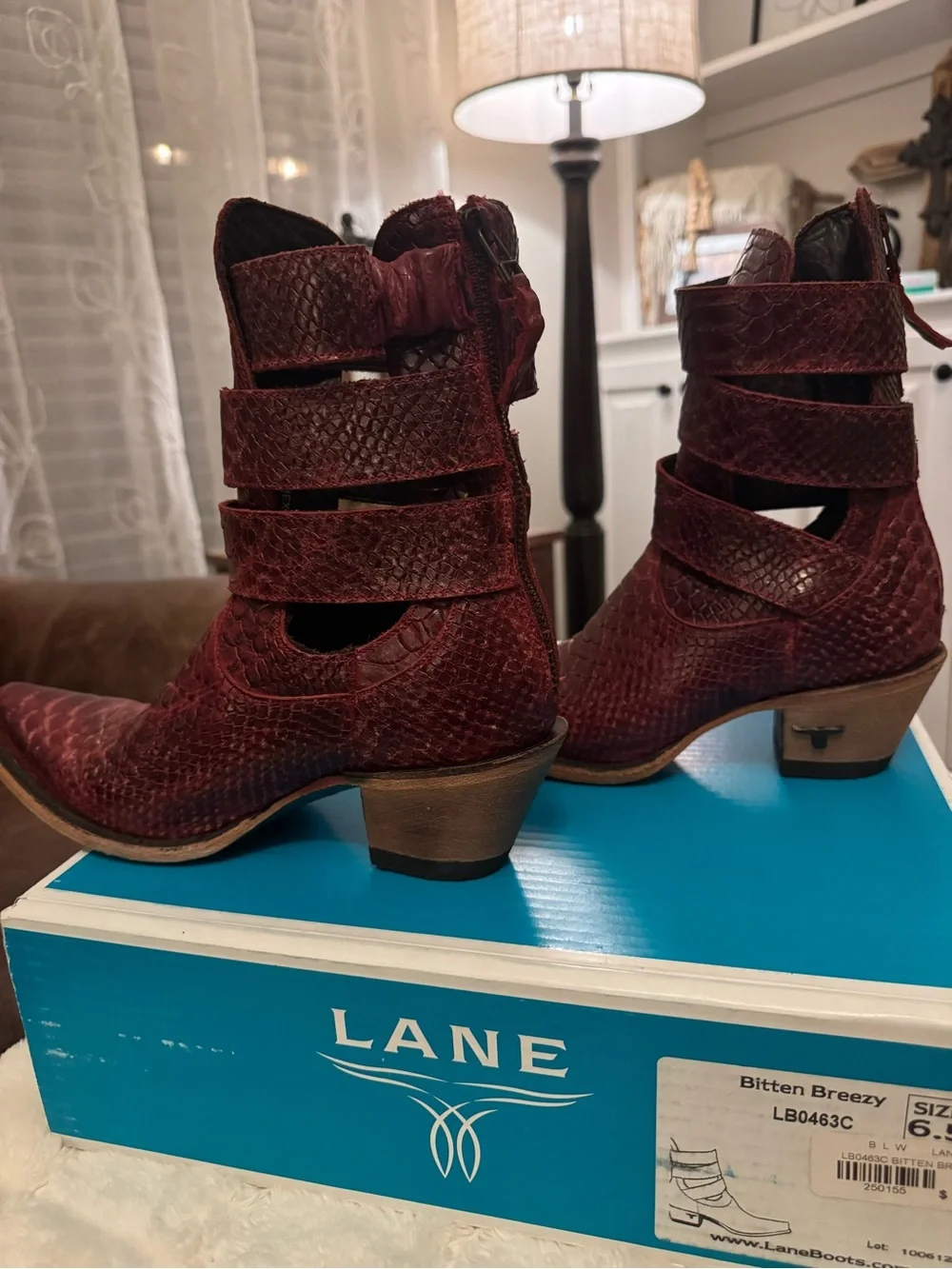 Lane Burgundy Textured Leather Heeled Ankle Boots - Picture 4 of 4